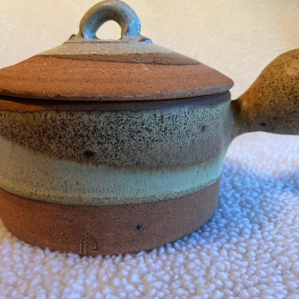 Handmade Pottery. - Picture 2 of 10